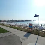 Апартамент Dunav Apt.3 *